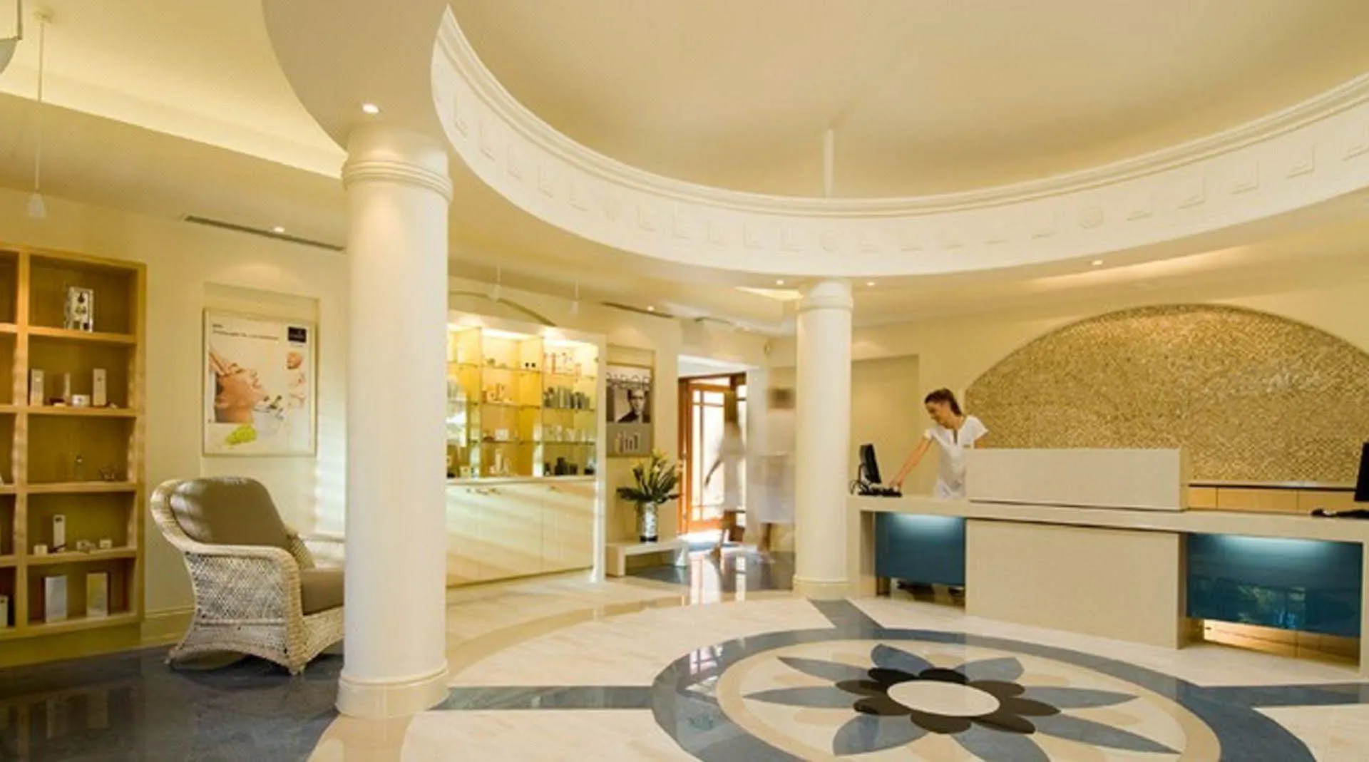 Noosa Springs Golf & Spa Resort